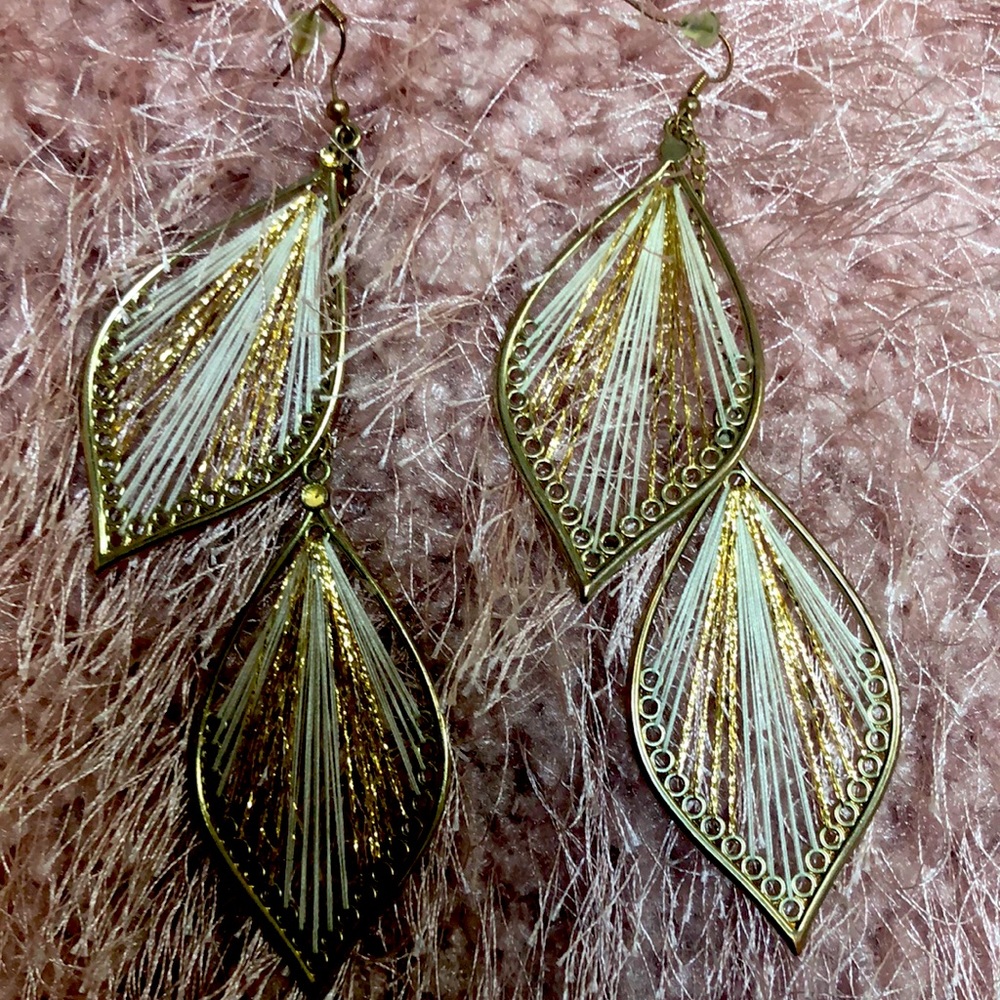 Gold colour earrings